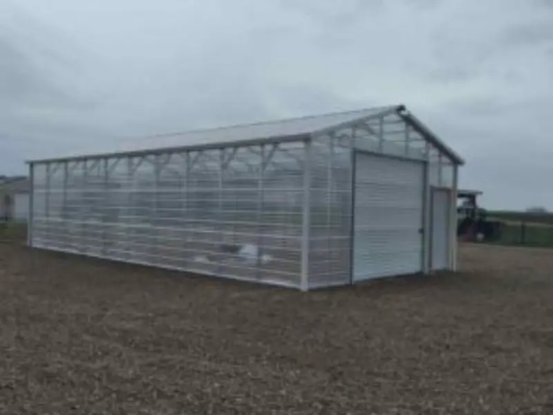 CARPORTS & GARAGES