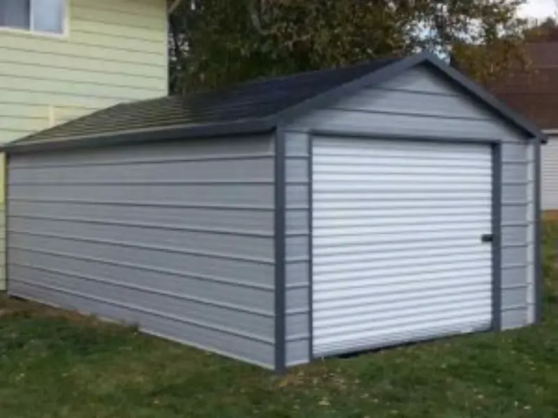 CARPORTS & GARAGES